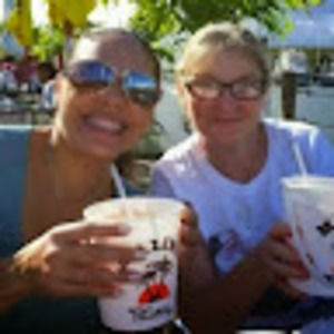 Meet your Posher, Suzanne